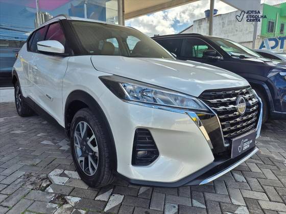 NISSAN KICKS 1.6 16V FLEXSTART SENSE XTRONIC NISSAN KICKS 1.6 16V FLEXSTART SENSE XTRONIC